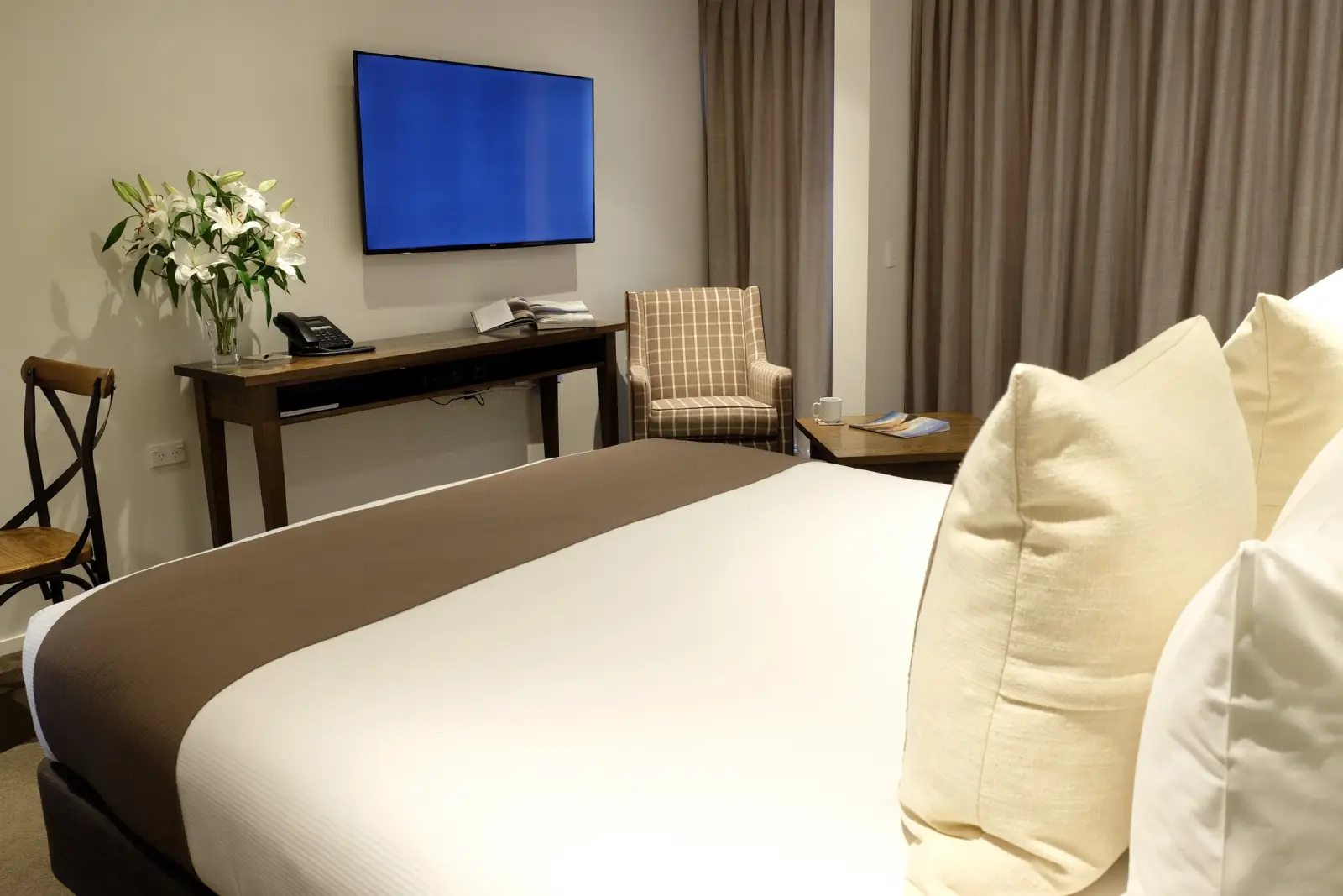 Studio Units image 3